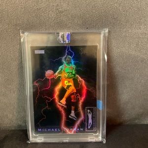 Michael Jordan Legacy Scoring King Black Red Refractor Ultra Rare Sealed